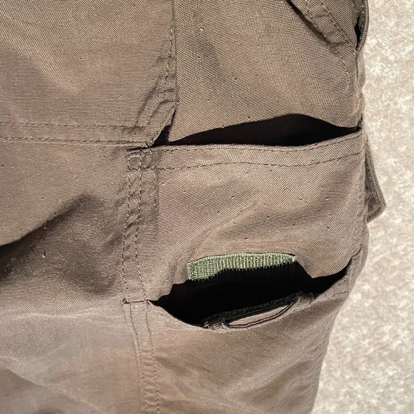 VGUC Men's The North Face Convertible Pants, Olive, Hiking, Nylon, L, 30" InSeam - Picture 5 of 13